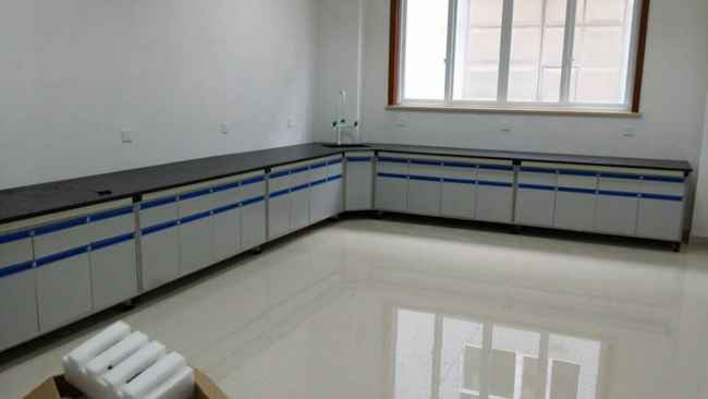 ��ľʵ���̨